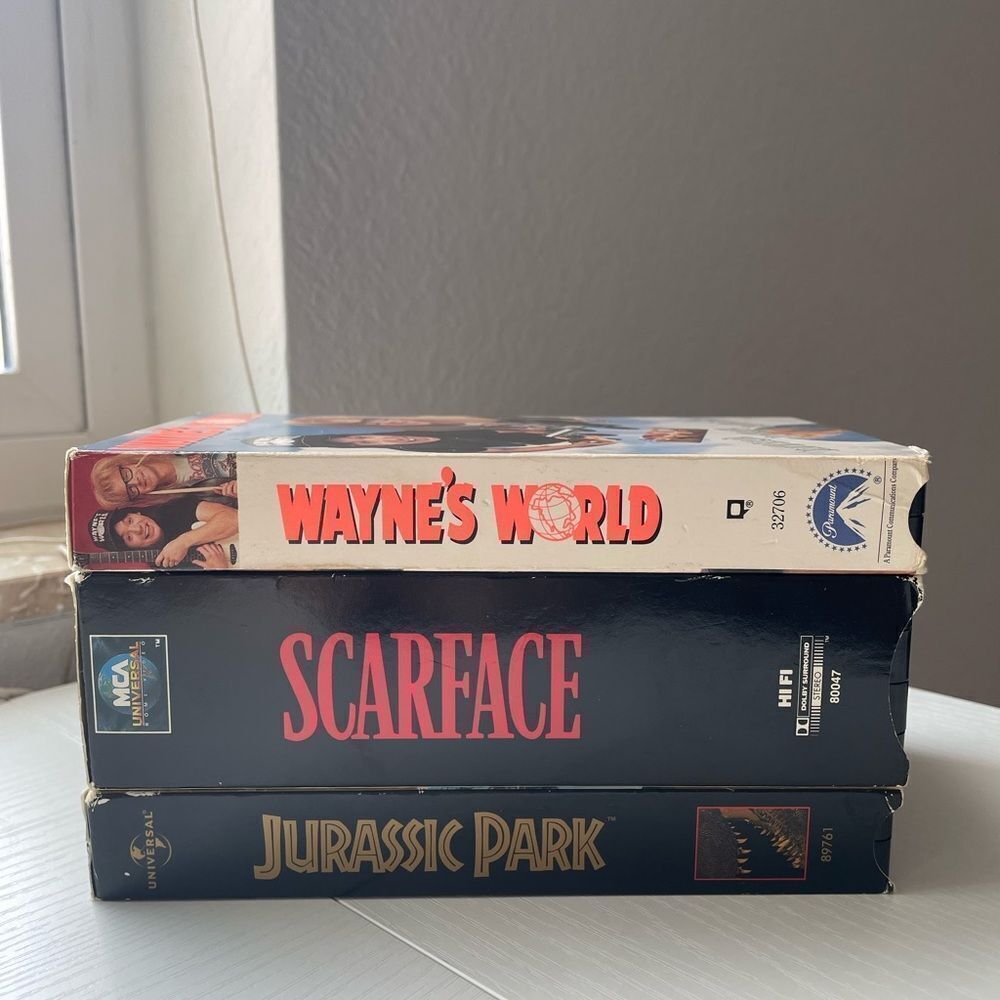 Vintage VHS Lot - Jurassic Park, Scarface, Wayne’s World